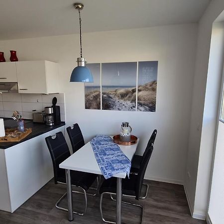 Bernstein Apartment Gelbensande Екстериор снимка
